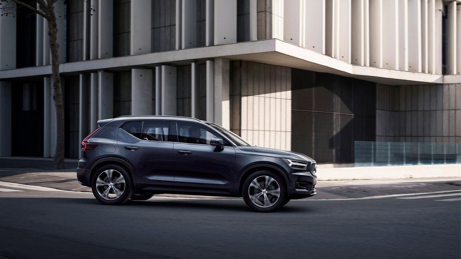 volvo xc40