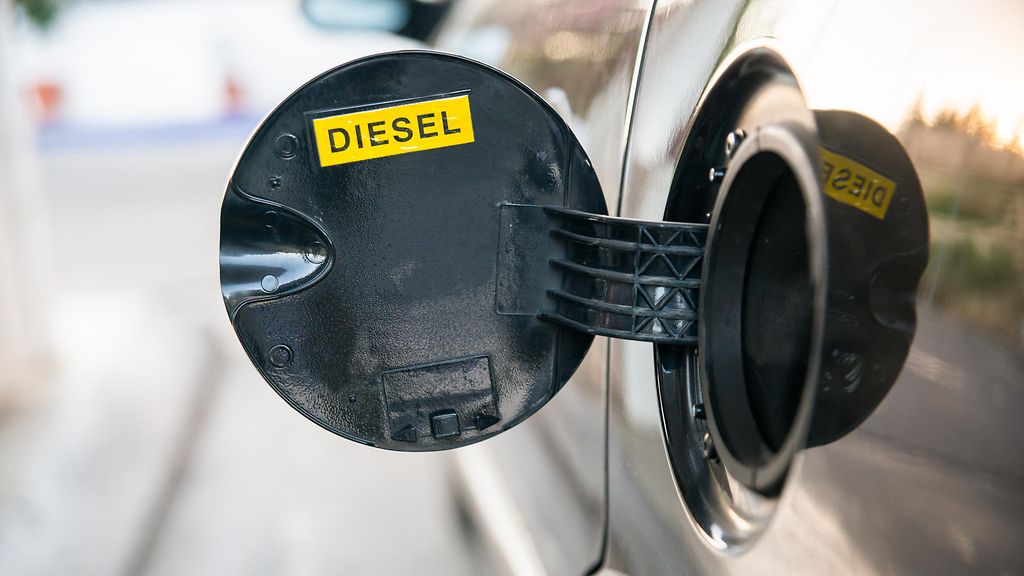 Ammattidiesel helpottamaan hintatuskaa, vaikutus kymmeniä miljoonia: Uutta tietoa voimaantulosta