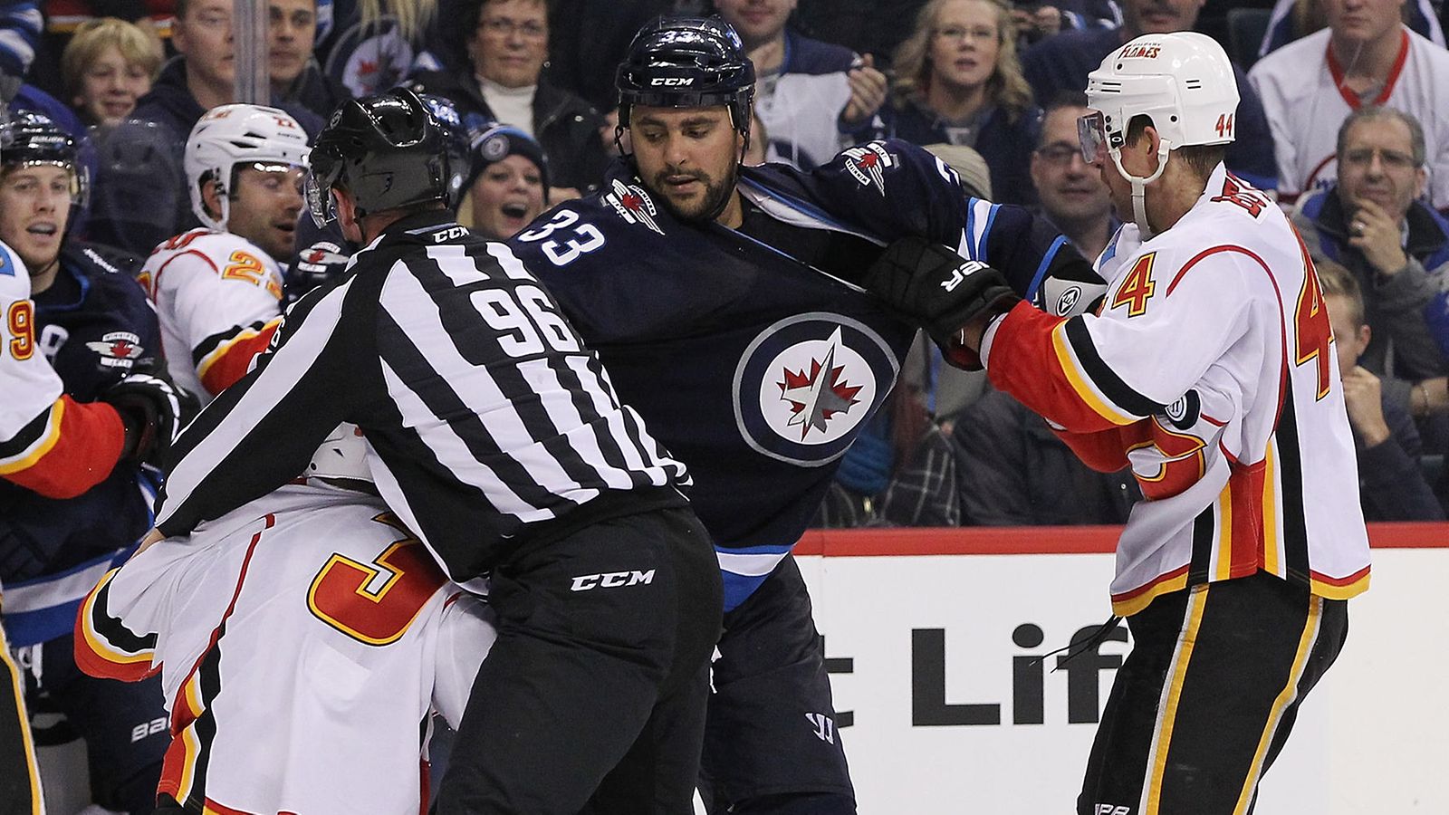 Dustin Byfuglien