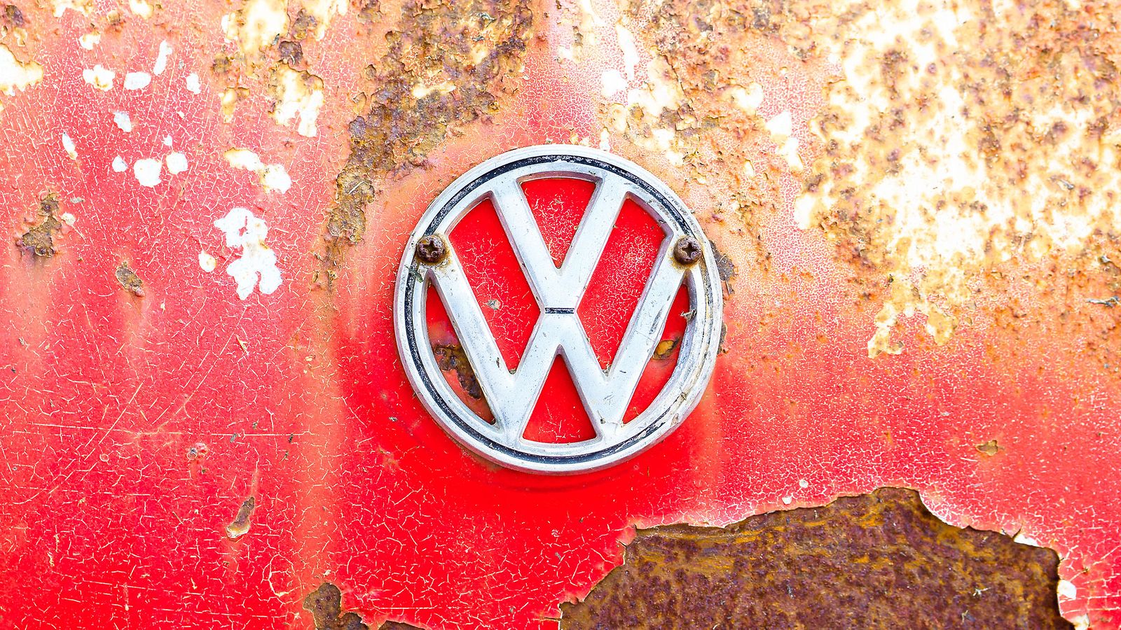 volkswagen logo