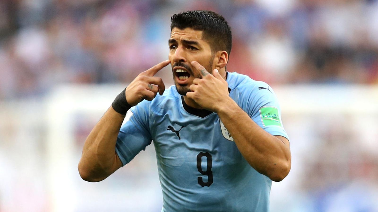 Luis Suarez (1)