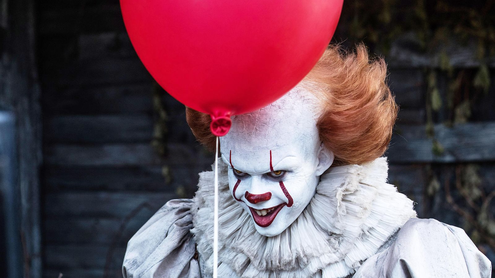 Bill Skarsgård Pennywise