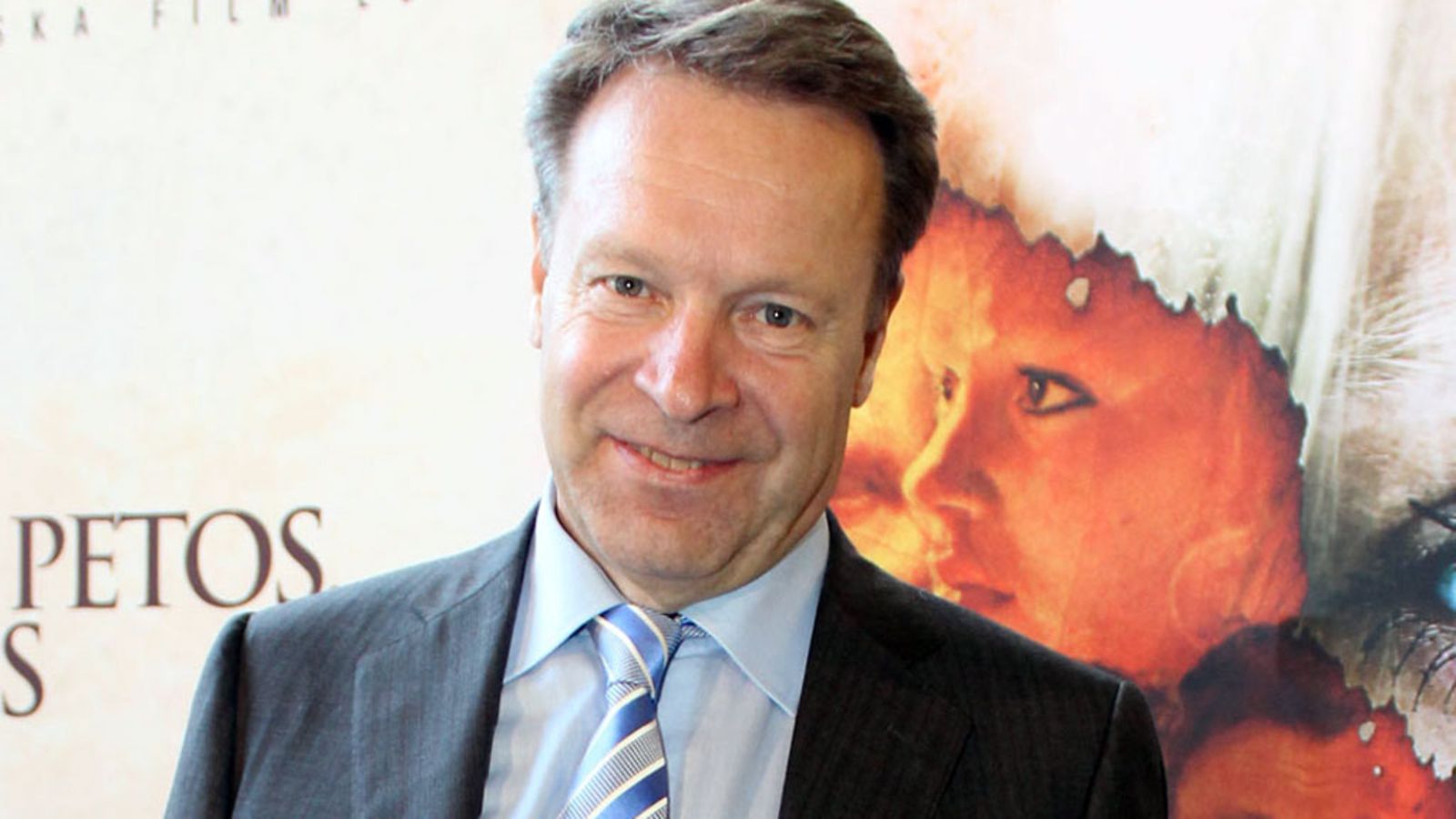 Ilkka Kanerva Puhdistus-elokuvan näytöksessä.