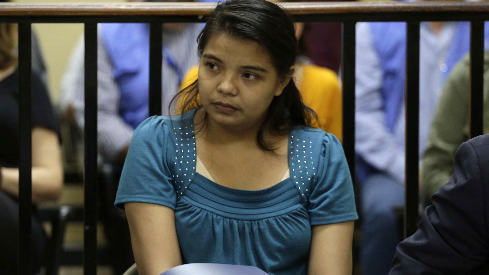 AOP, Imelda Cortez, el salvador