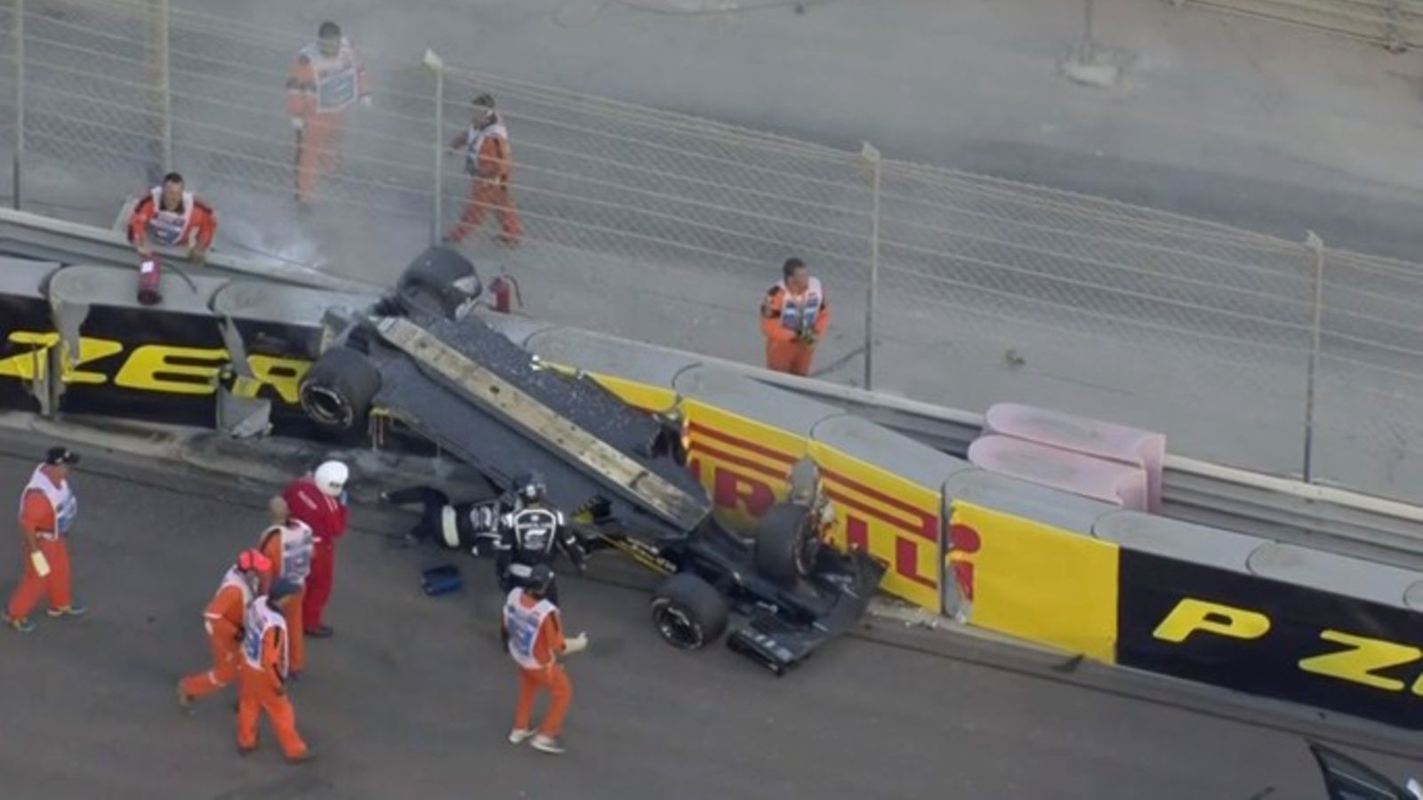 Nico Hülkenberg, Renault, 2018, Abu Dhabi, halo (1)