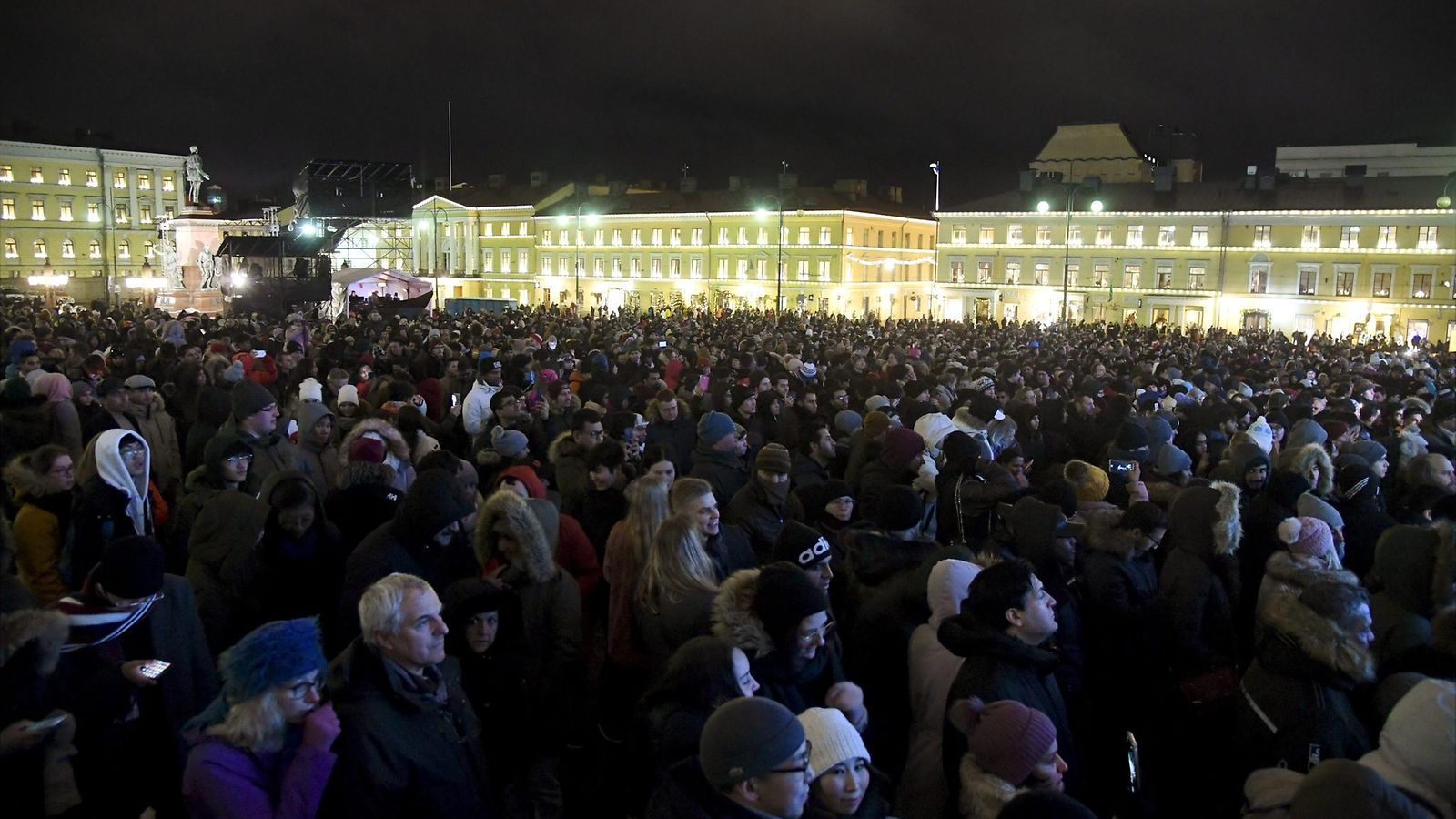 LK Senaatintori uusivuosi Helsinki