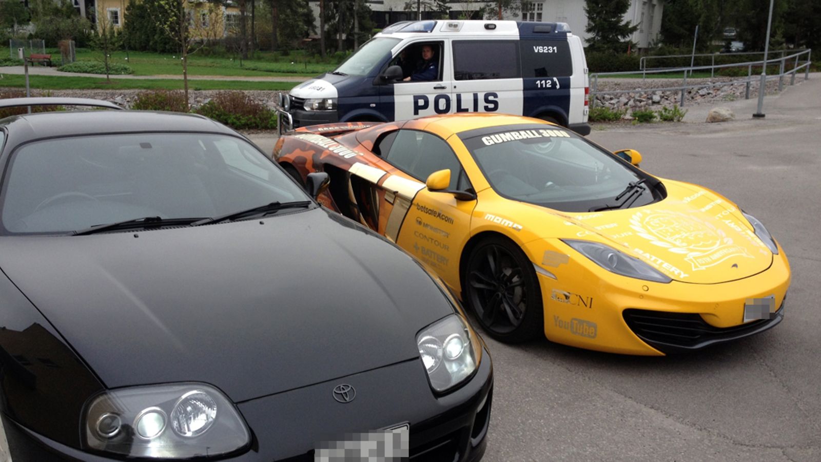 Salon poliisi pysäytti osan Gumball-kisaajista.