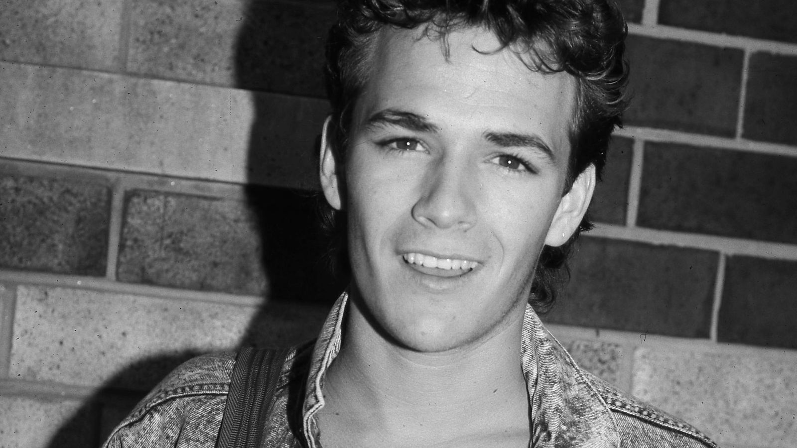 Luke Perry 1987