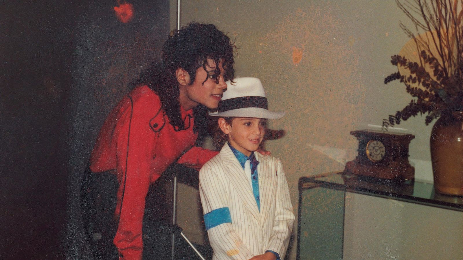 leaving neverland (1)