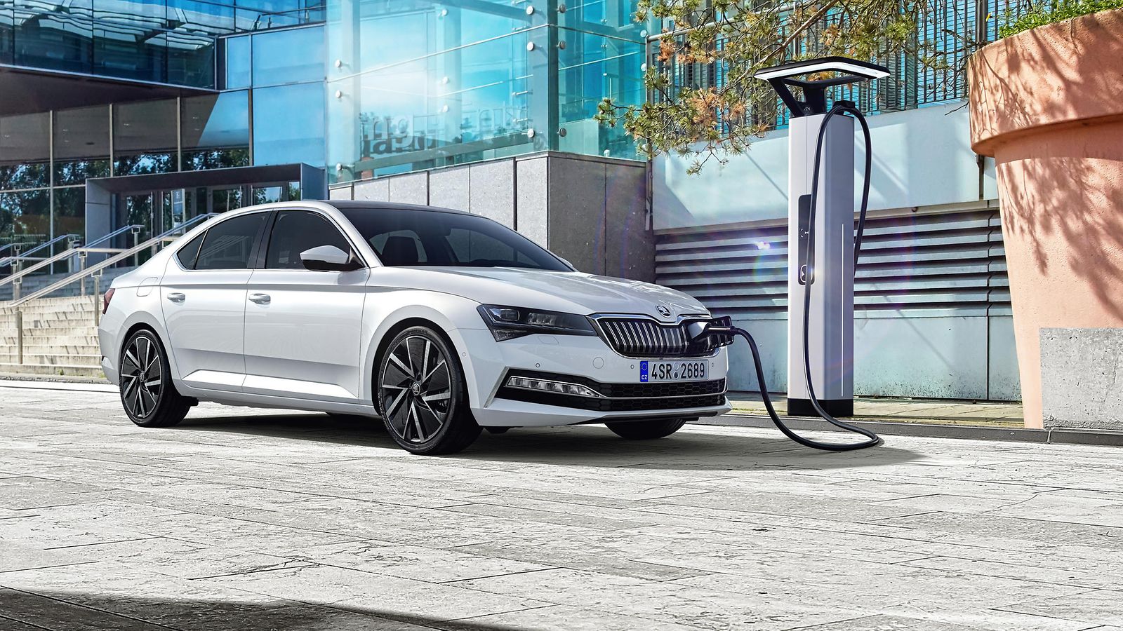 skoda superb iv