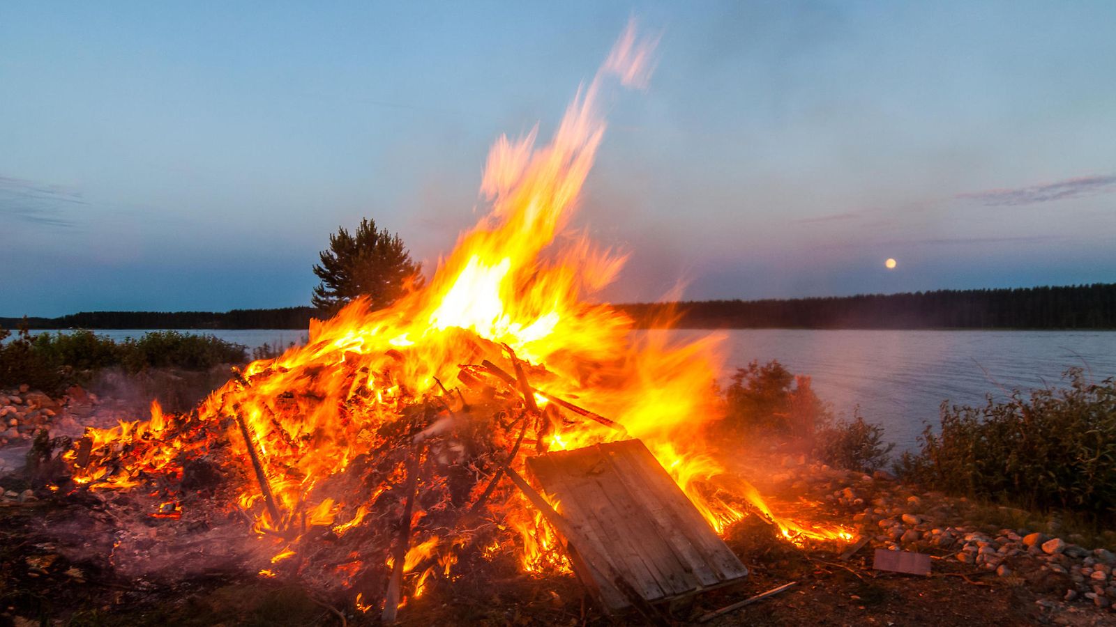 Juhannus kuvituskuva 3