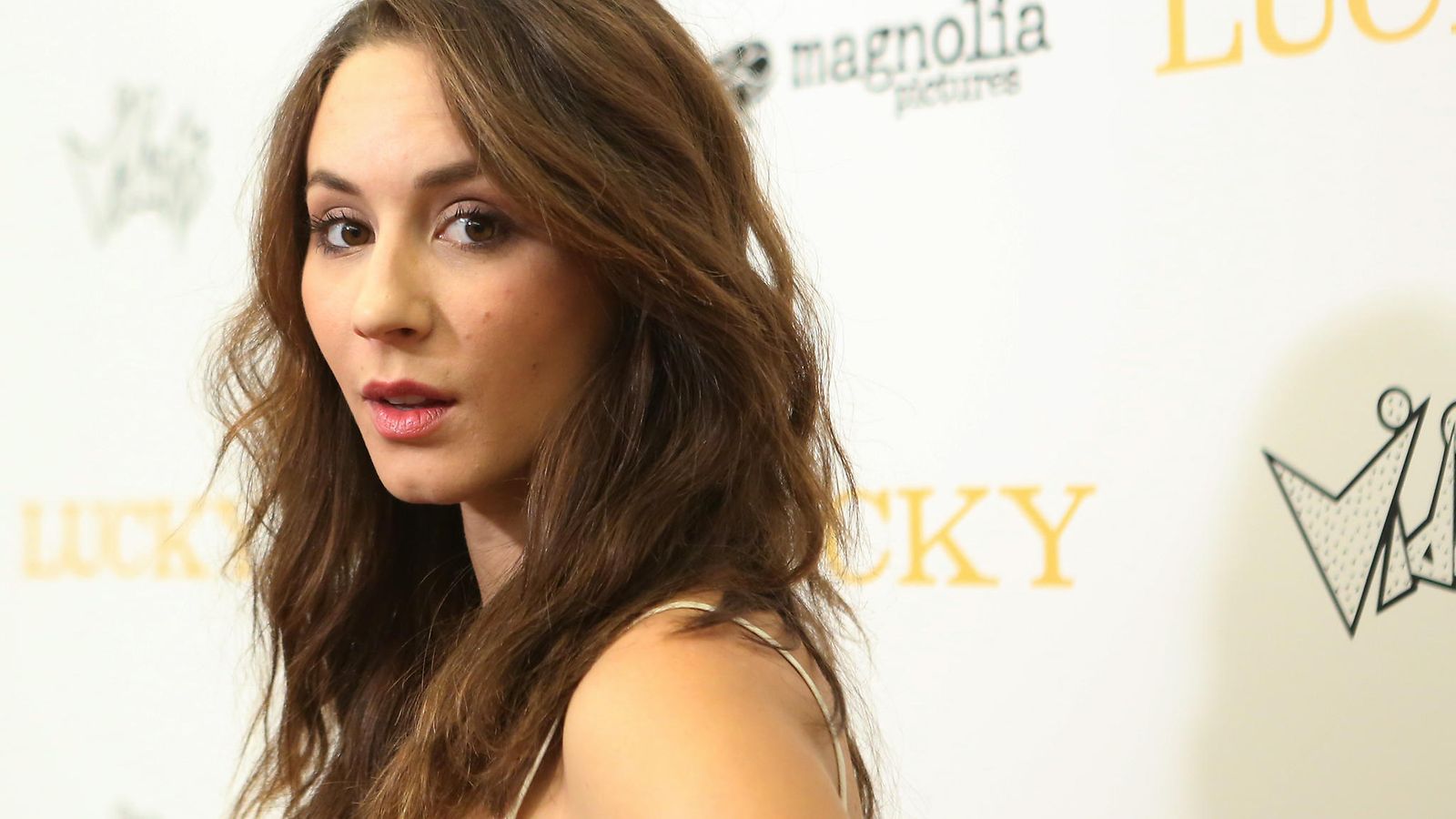 Troian Bellisario