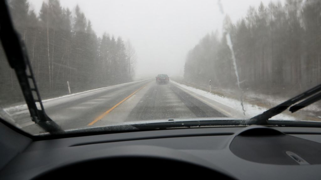 Tarkkuutta liikenteessä: Tiet voivat olla huomenna petollisia