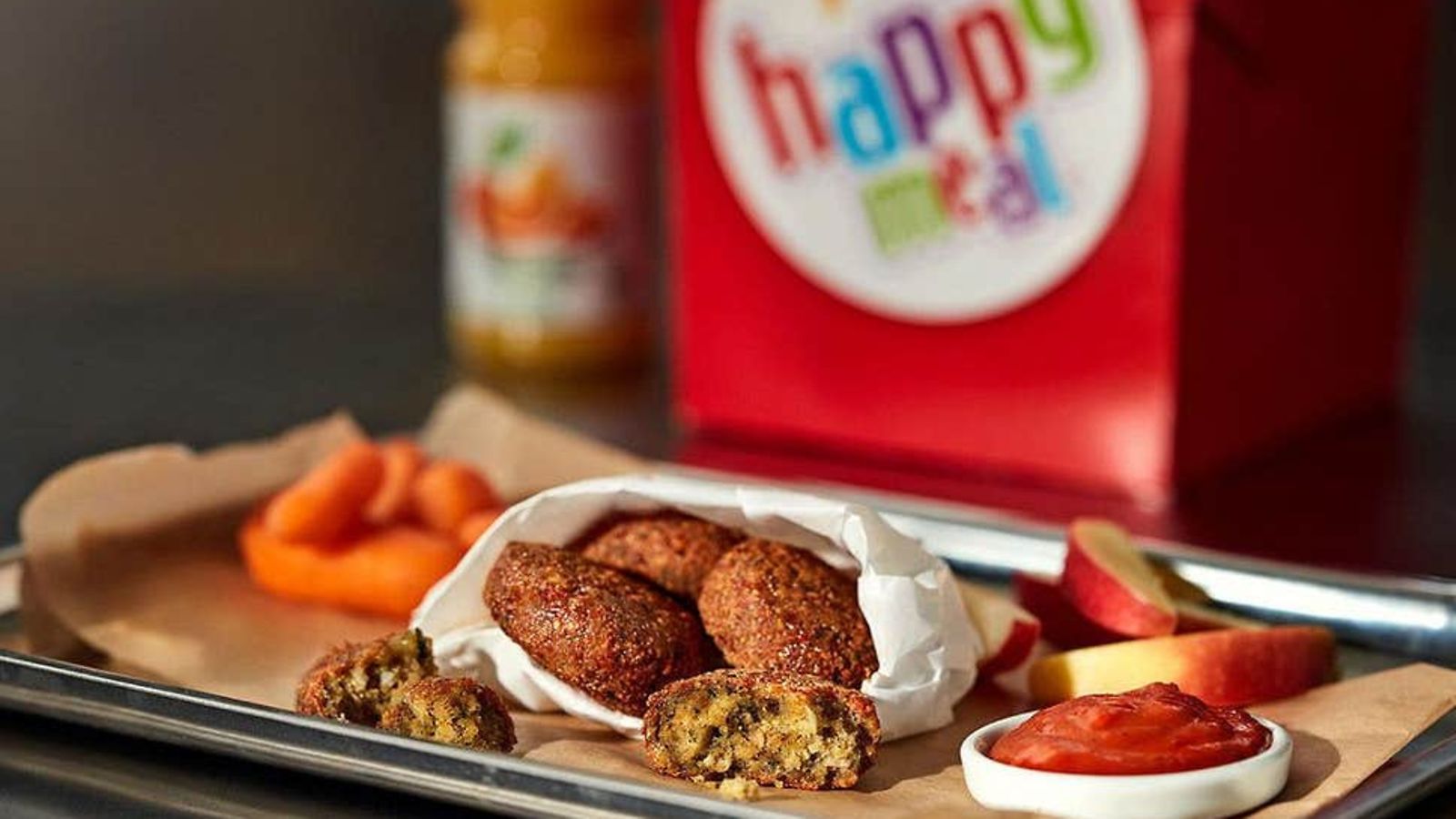 McDonald's Falafel Bites happy meal vegaaninen