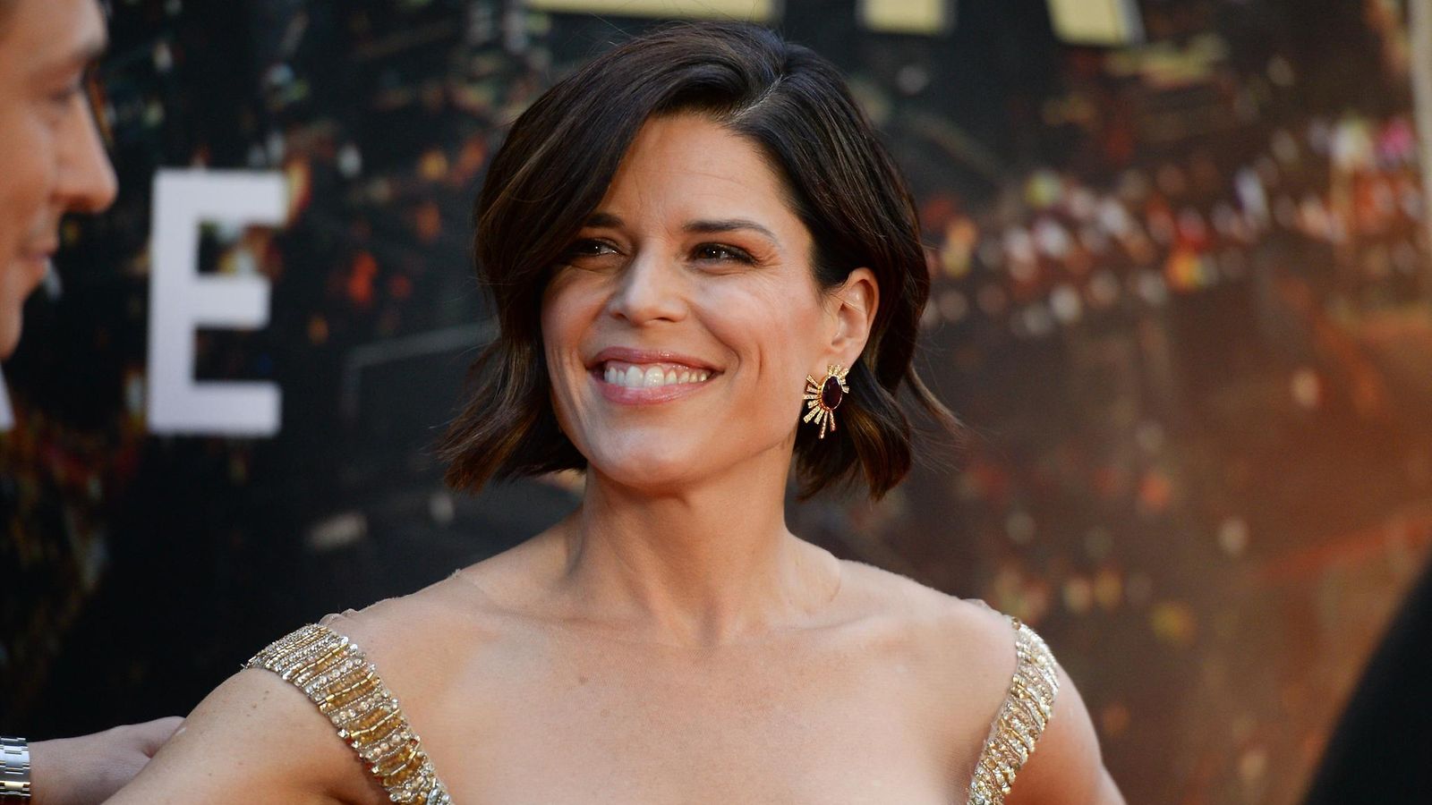 Näyttelijä Neve Campbell tähditti Scream-elokuvasarjaa