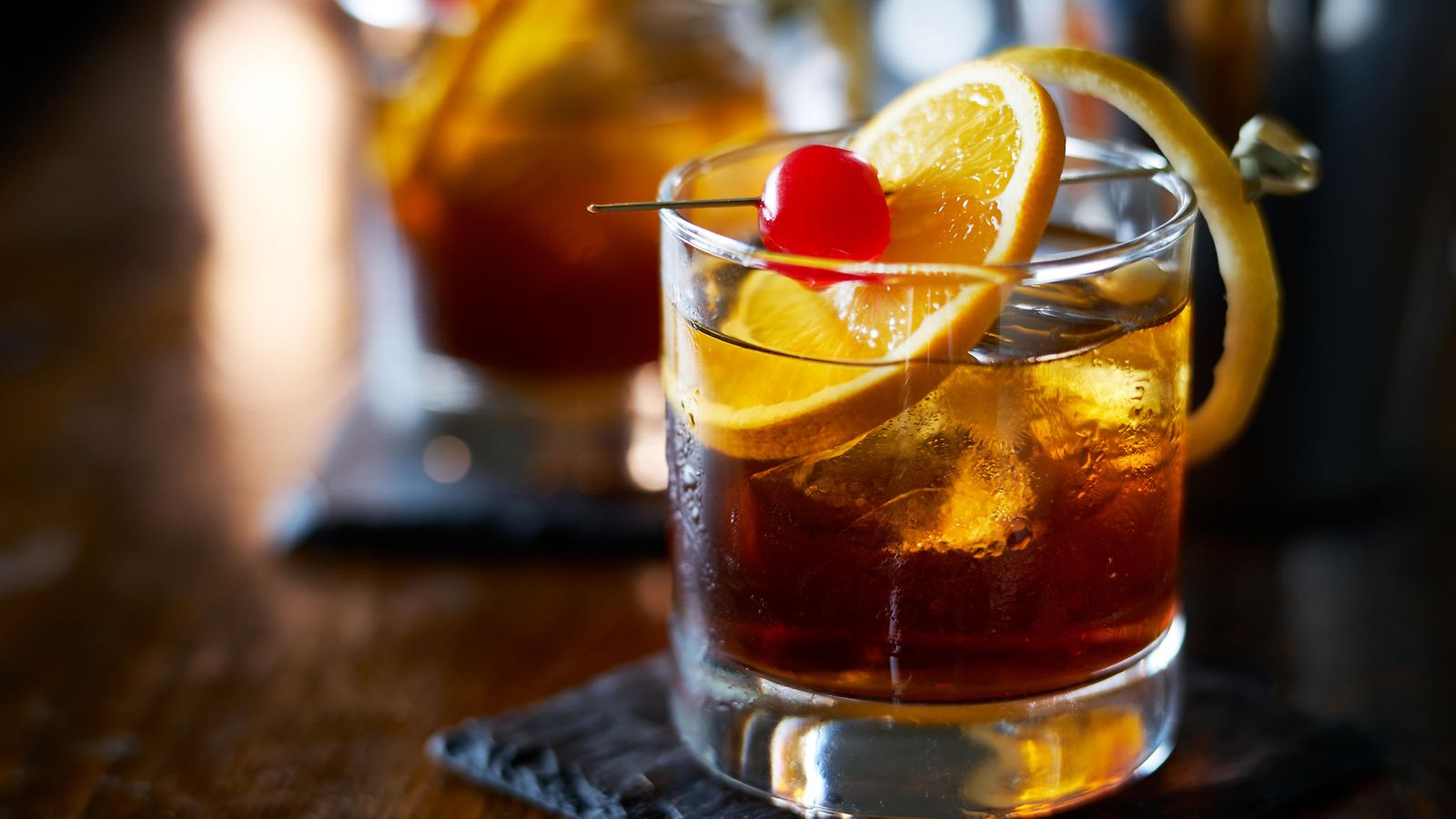 old fashioned cocktail