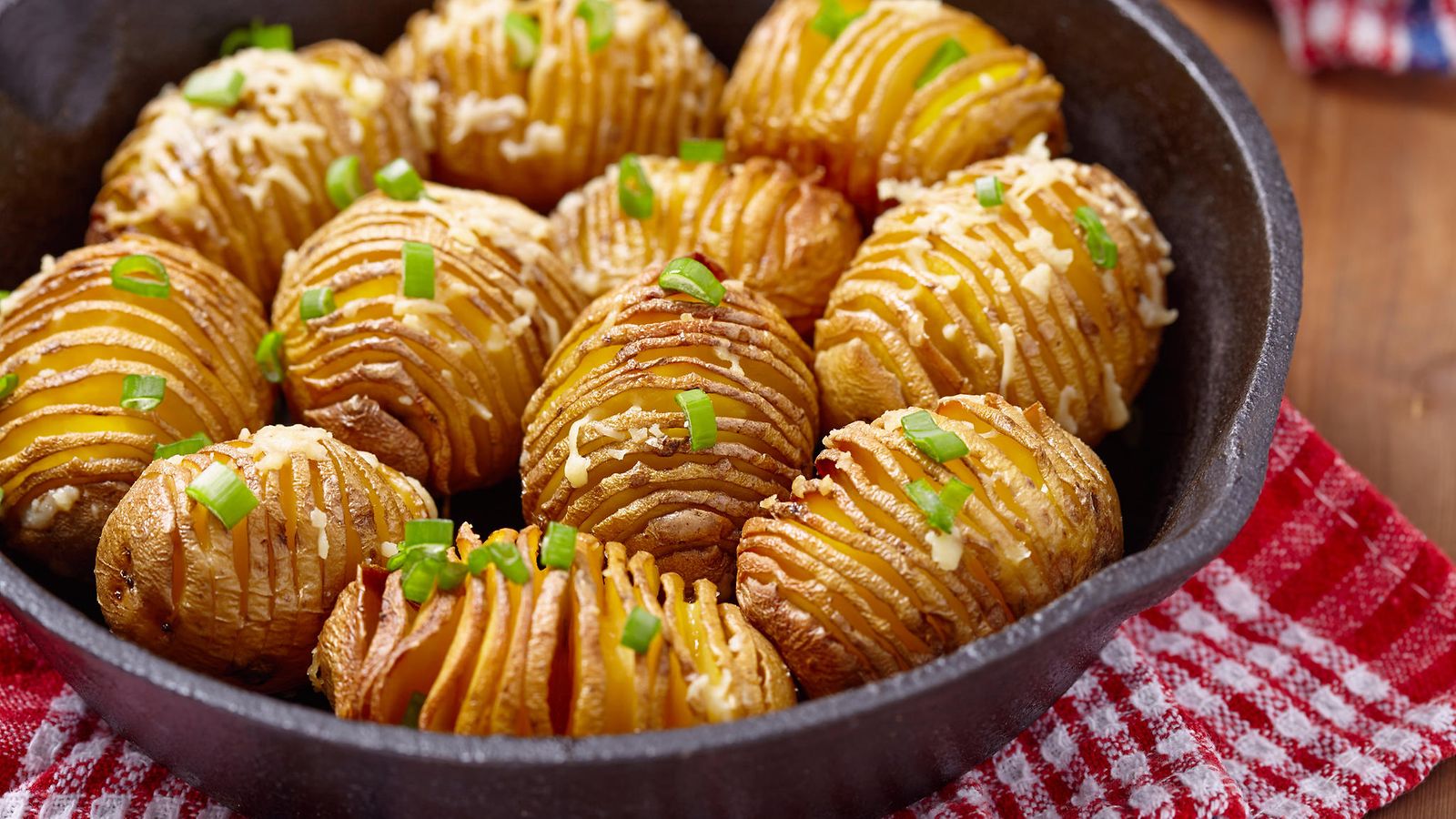 Hasselbackan perunat 2