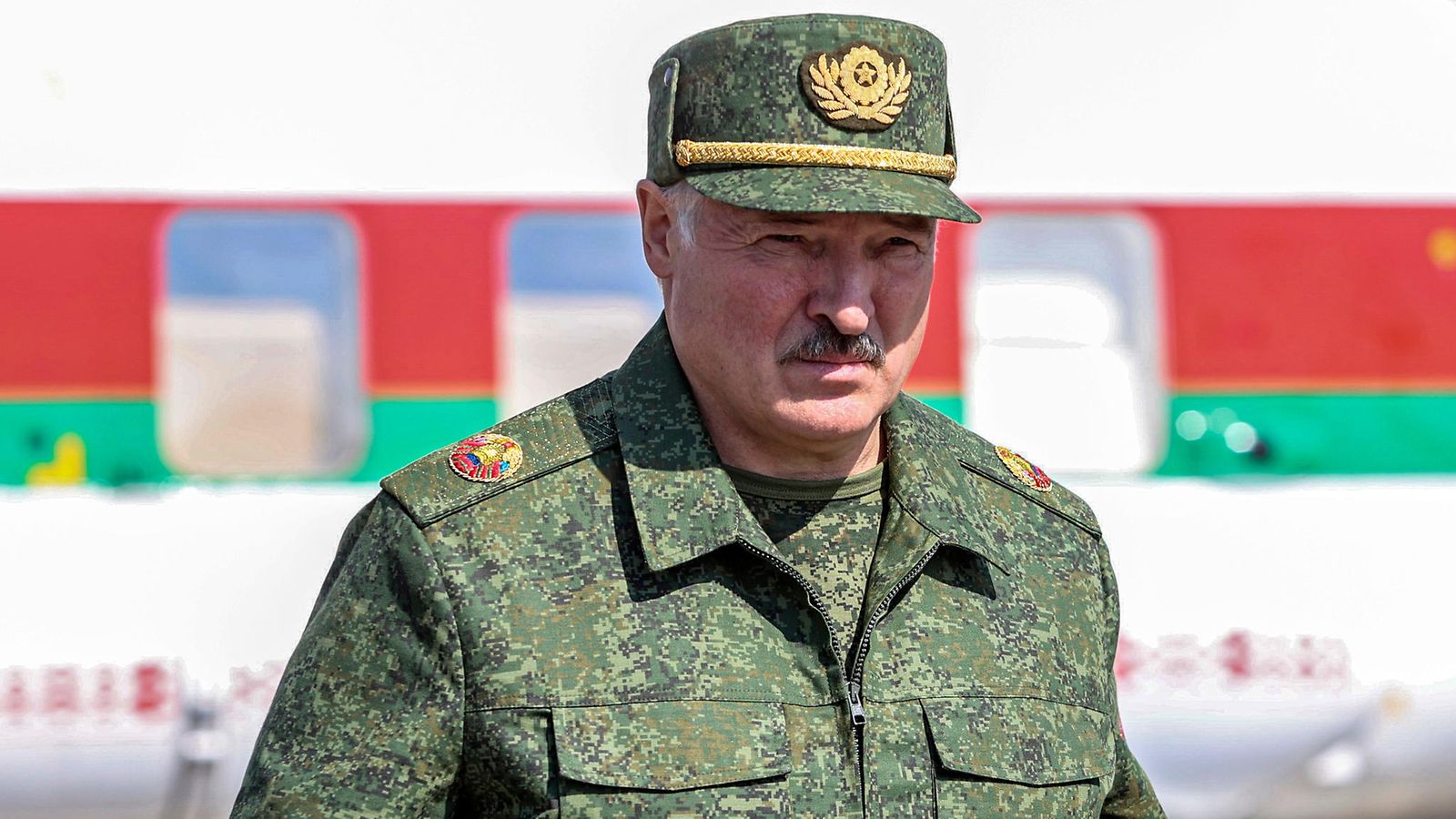 17.56289555_Lukashenko