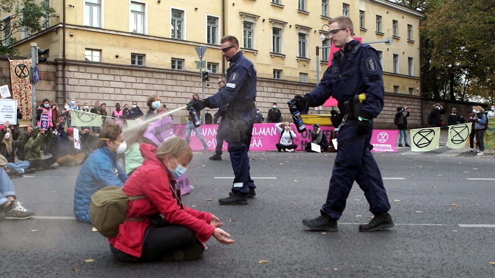 LK Elokapina mielenosoitus poliisi