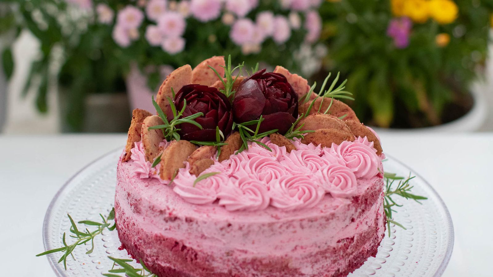 KOKO_SUOMI_LEIPOO_KAUSI_6_JAKSO_6_BEAUTYSHOTS_KUORRUTETTU_KAHVIKAKKU_MARI-2_KUVA_ANNA_GREUS