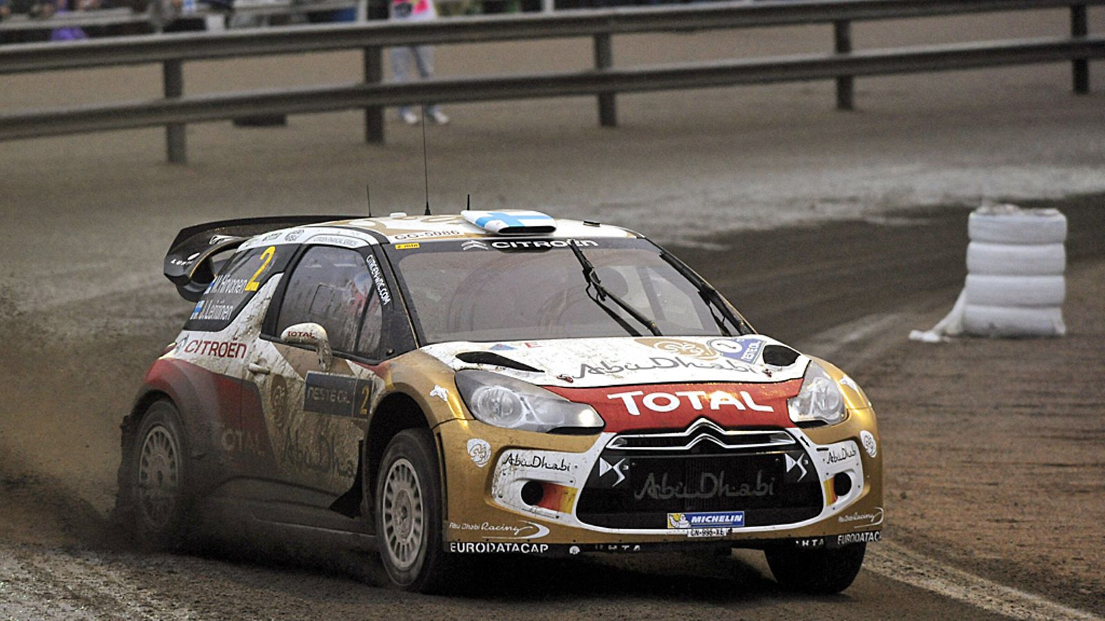 Mikko Hirvonen vauhdissa Killerillä