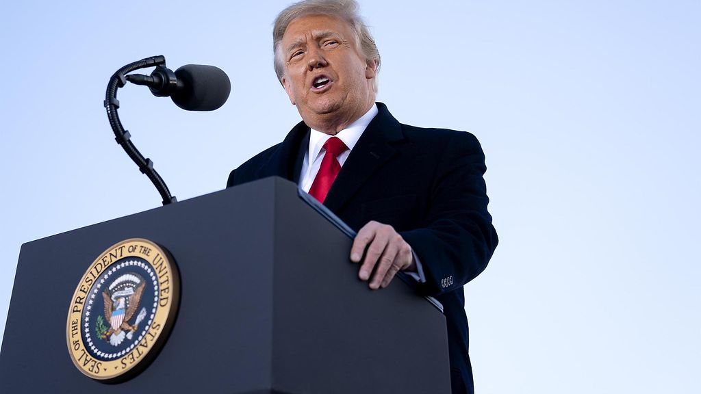 Trump saattaa olla ehdolla Nobelin rauhanpalkinnon saajaksi