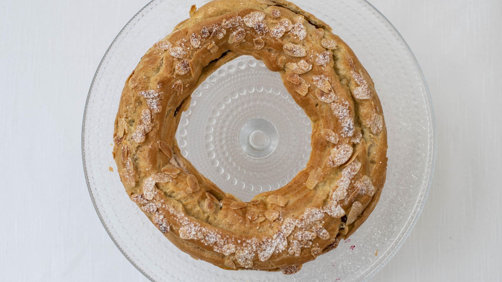 KOKO_SUOMI_LEIPOO_KAUSI_6_JAKSO_4_BEAUTYSHOTS_PARIS-BREST_MARI-2_KUVA_ANNA_GREUS