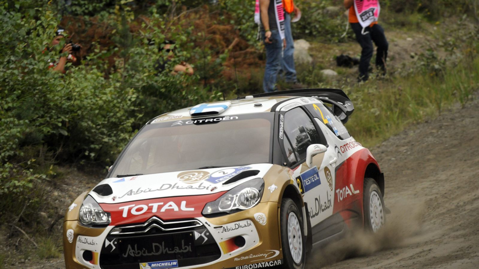 Mikko Hirvonen Jyväskylän MM-rallissa 2013.