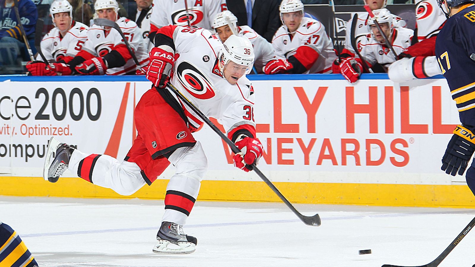 Jussi Jokinen laukoo.