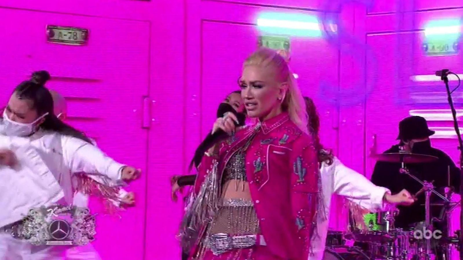 AOP Gwen Stefani 2021