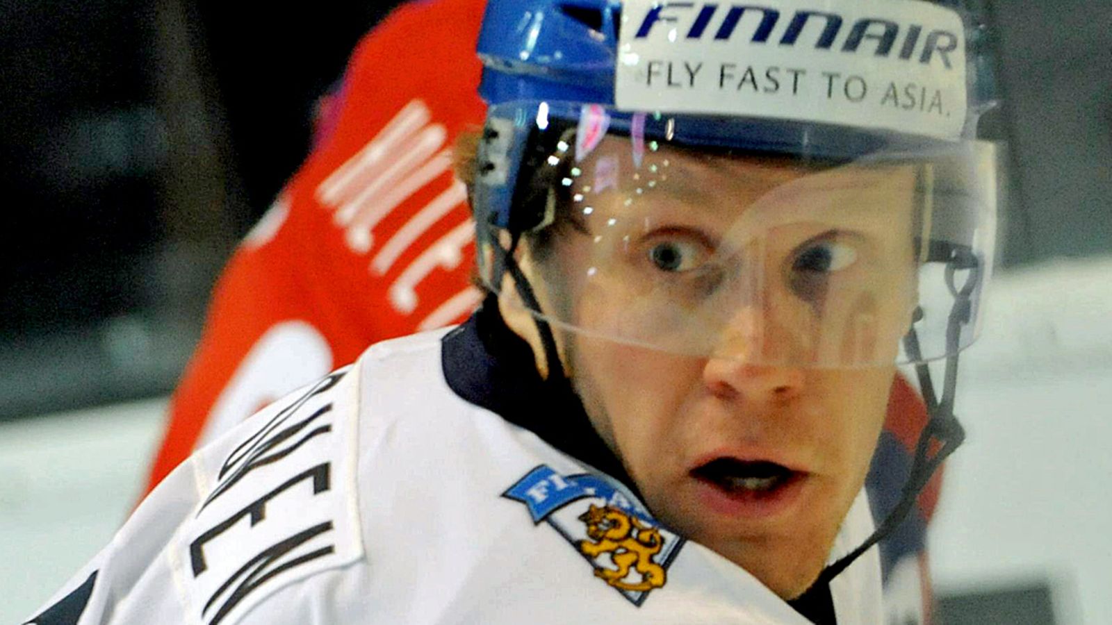 Hannes Hyvönen Leijona-paidassa Sveitsin MM-kisoissa vuonna 2009.