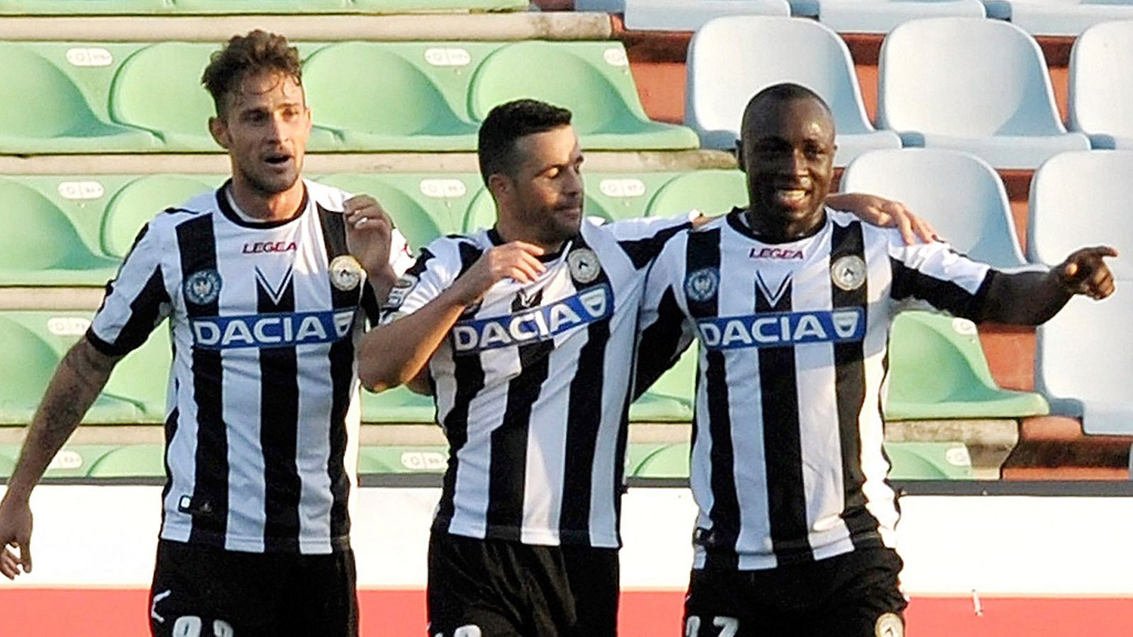 Antonio Di Natale juhlittavana