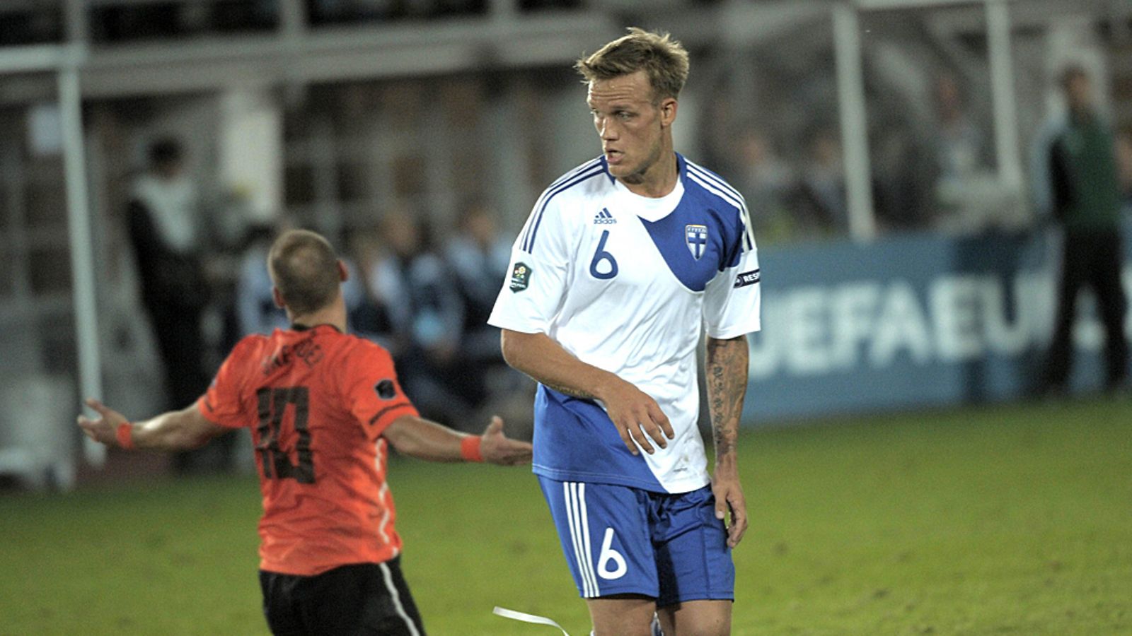 Mika Väyrynen Hollanti-ottelussa 6.9.2011.