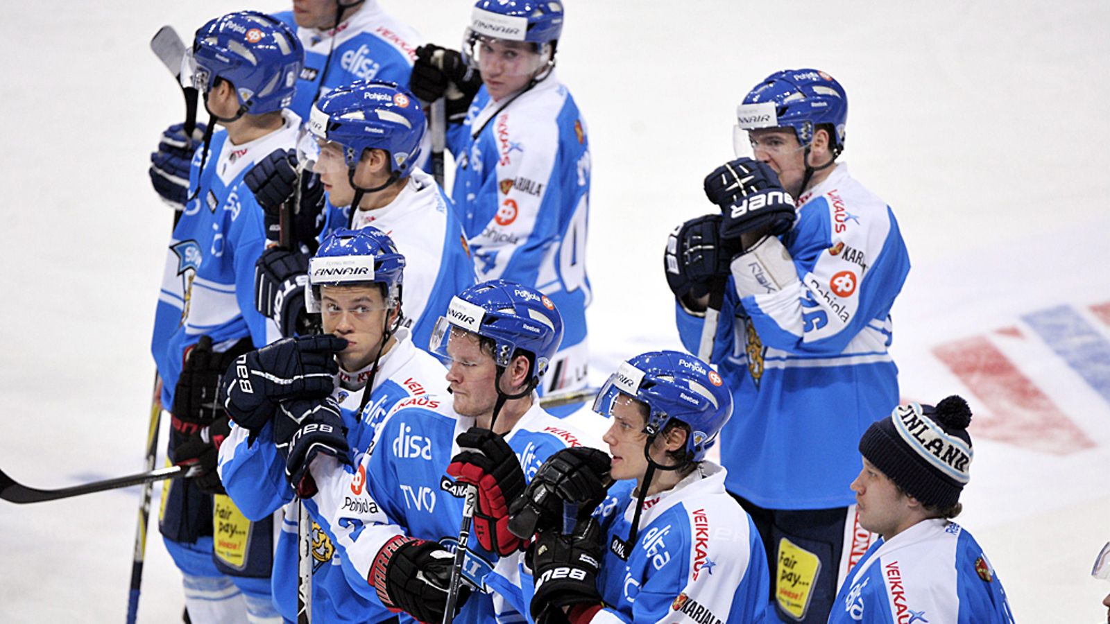 Leijonat apeina Ruotsi-tappion jälkeen.
