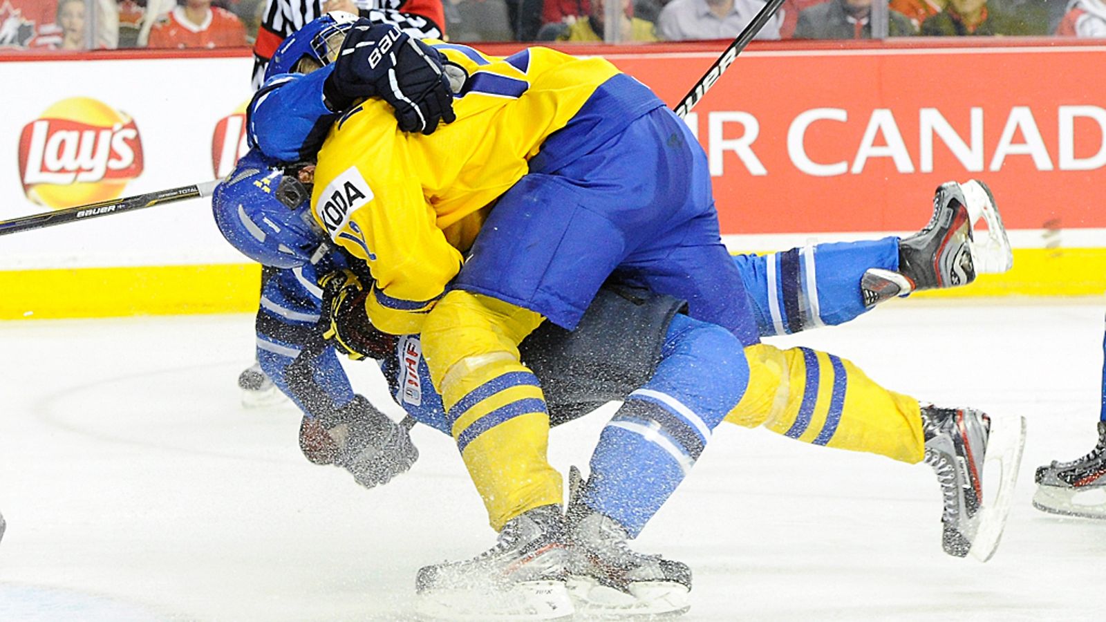 Ruotsi oli loppujen lopuksi Suomea niskan päällä