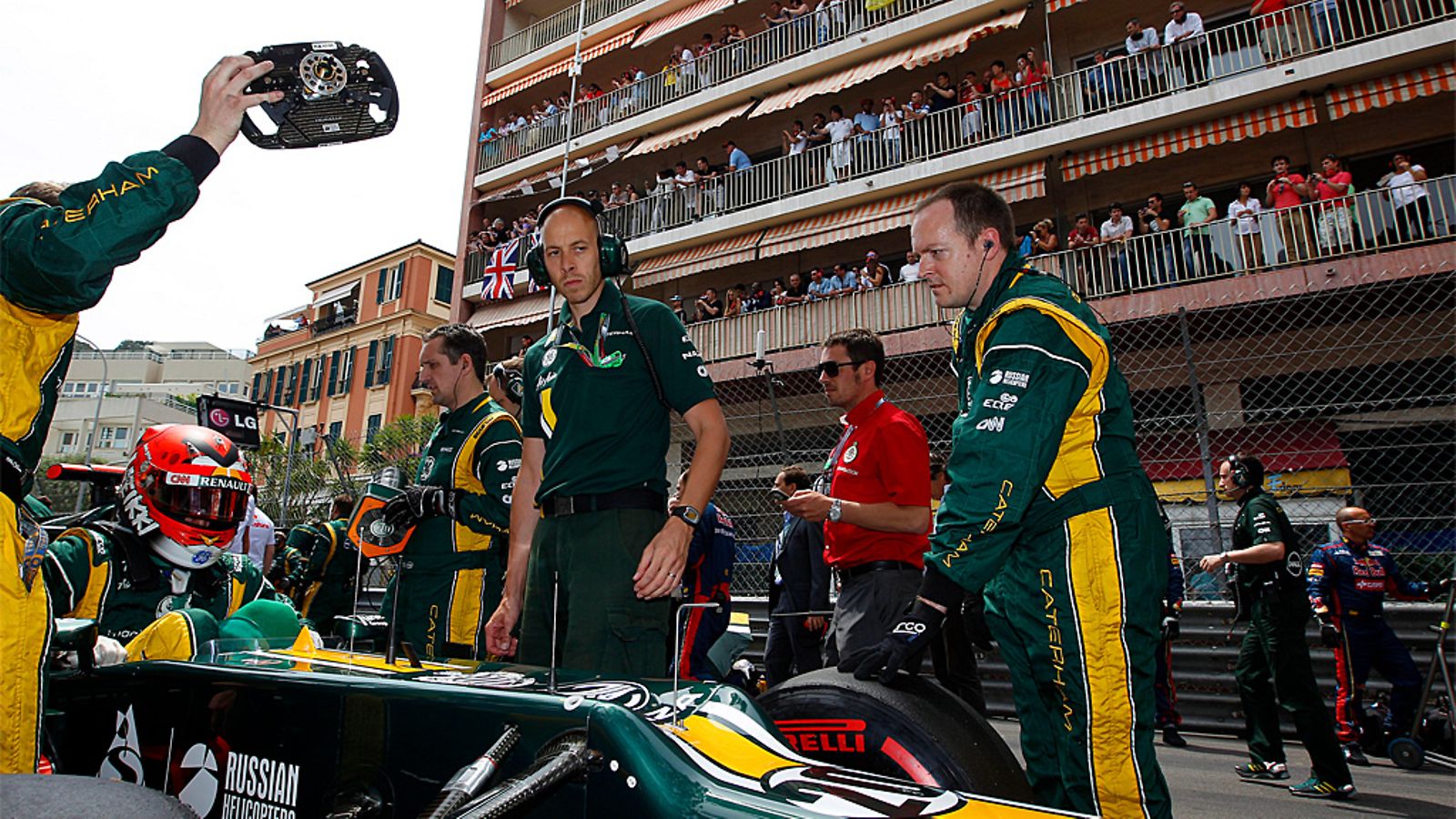 Heikki Kovalainen Monacon lähtöruudukossa