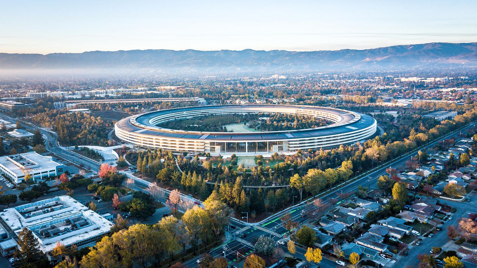 shutterstock apple campus