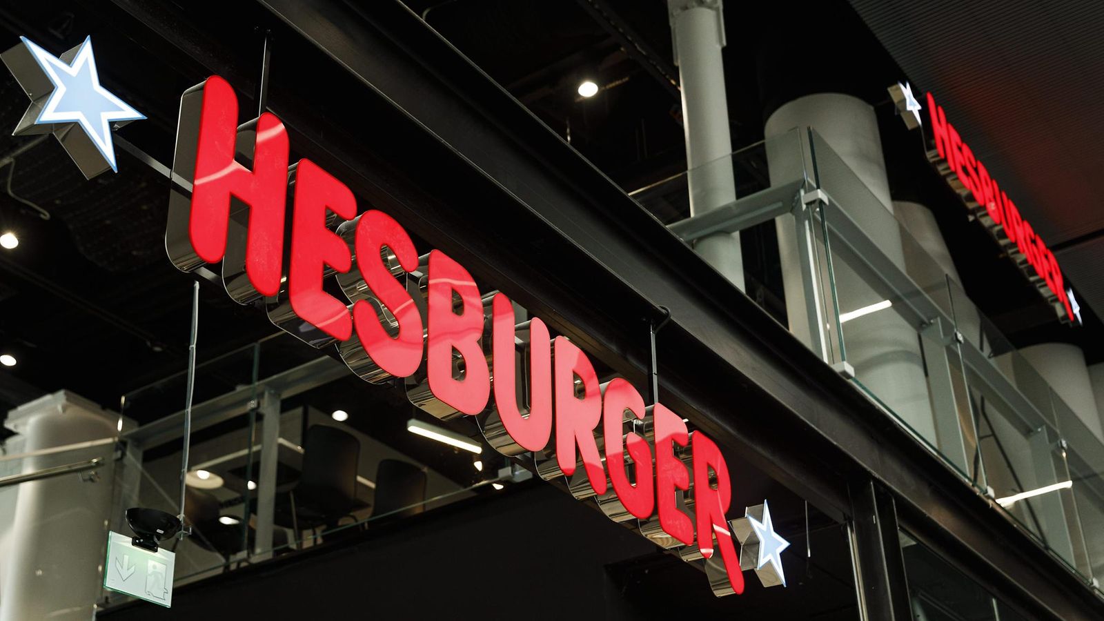 Ravintola Hesburger kauppakeskus Triplassa Helsingissä.