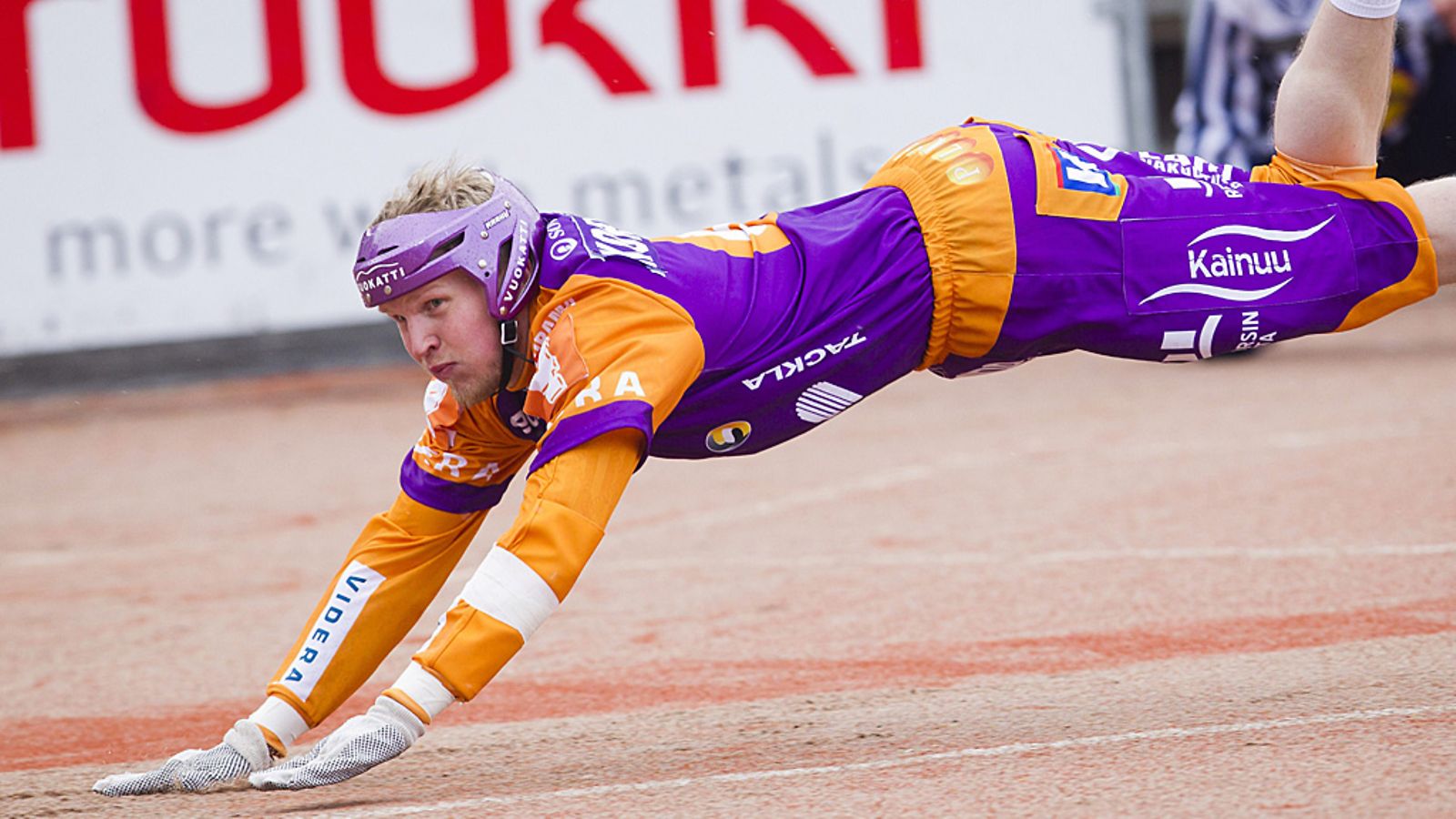 Torstaina Roope Korhonen ratkaisi mailan varressa.