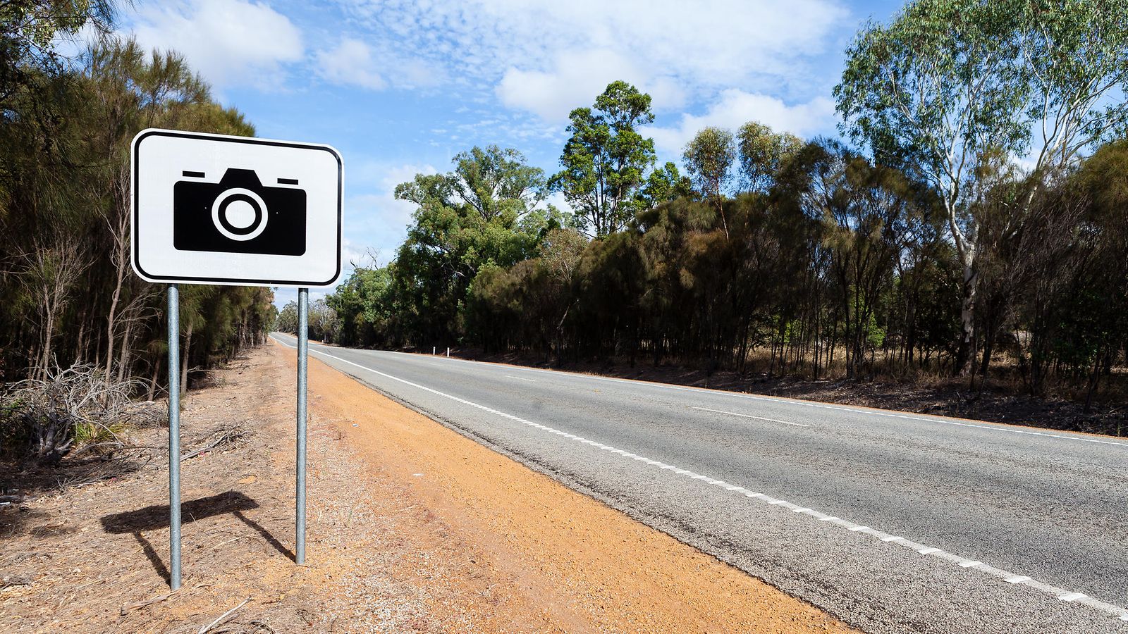shutterstock australia peltipoliisi nopeusvalvonta