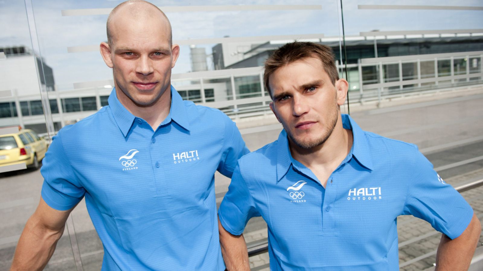Painijat Rami Hietaniemi (vas.) ja Jarkko Ala-Huikku
