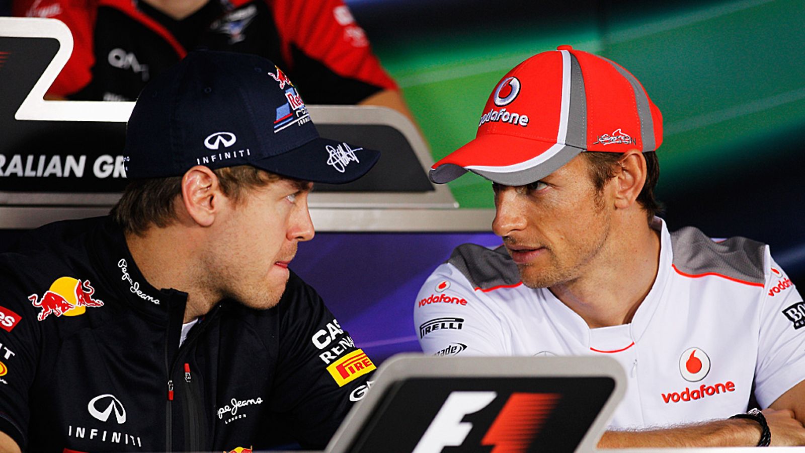 Sebastian Vettel ja Jenson Button.