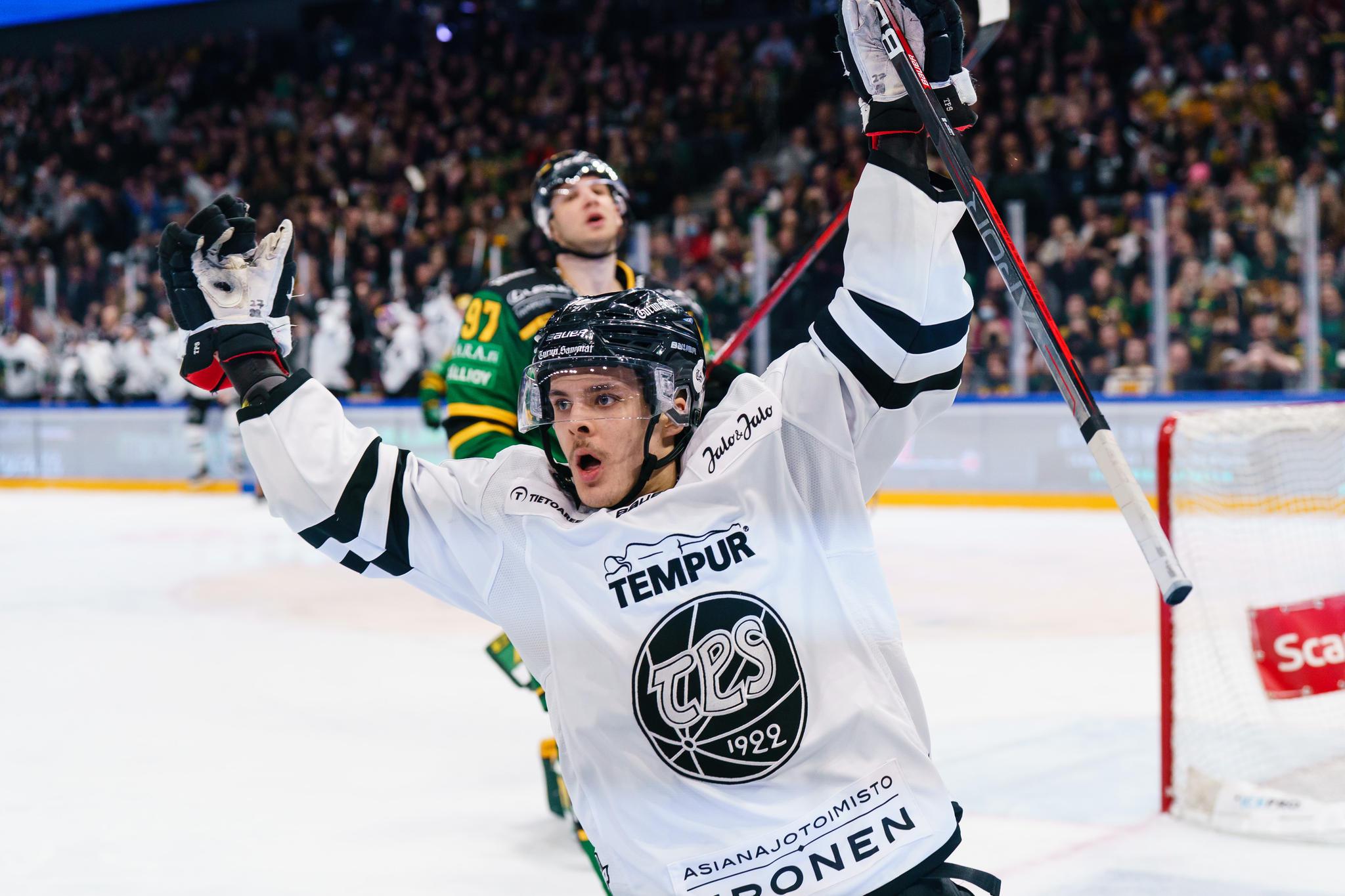 Mikael Pyyhtiä toisti Sebastian Ahon tempun:"Olen seurannut häntä"