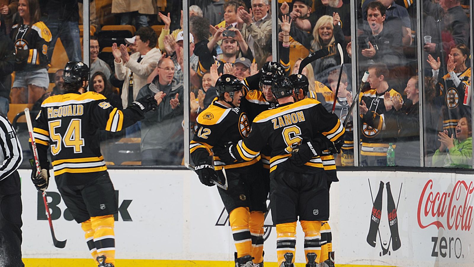 Boston Bruinsilla onnistui Torontoa vastaan kaikki.