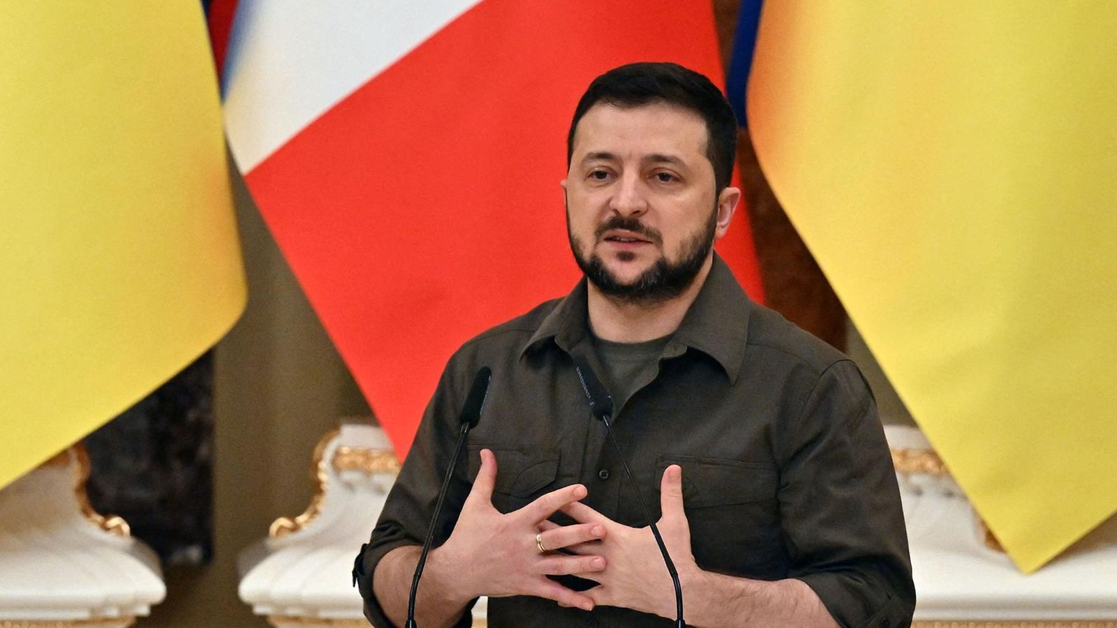 Zelenskyi lehdistötilaisuudessa toukokuussa 2022.