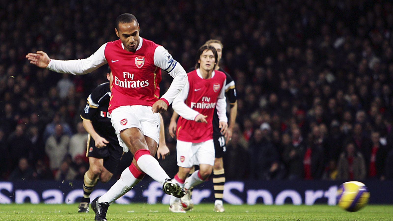 Arsenal saa jälleen nauttia Thierry Henryn otteista.
