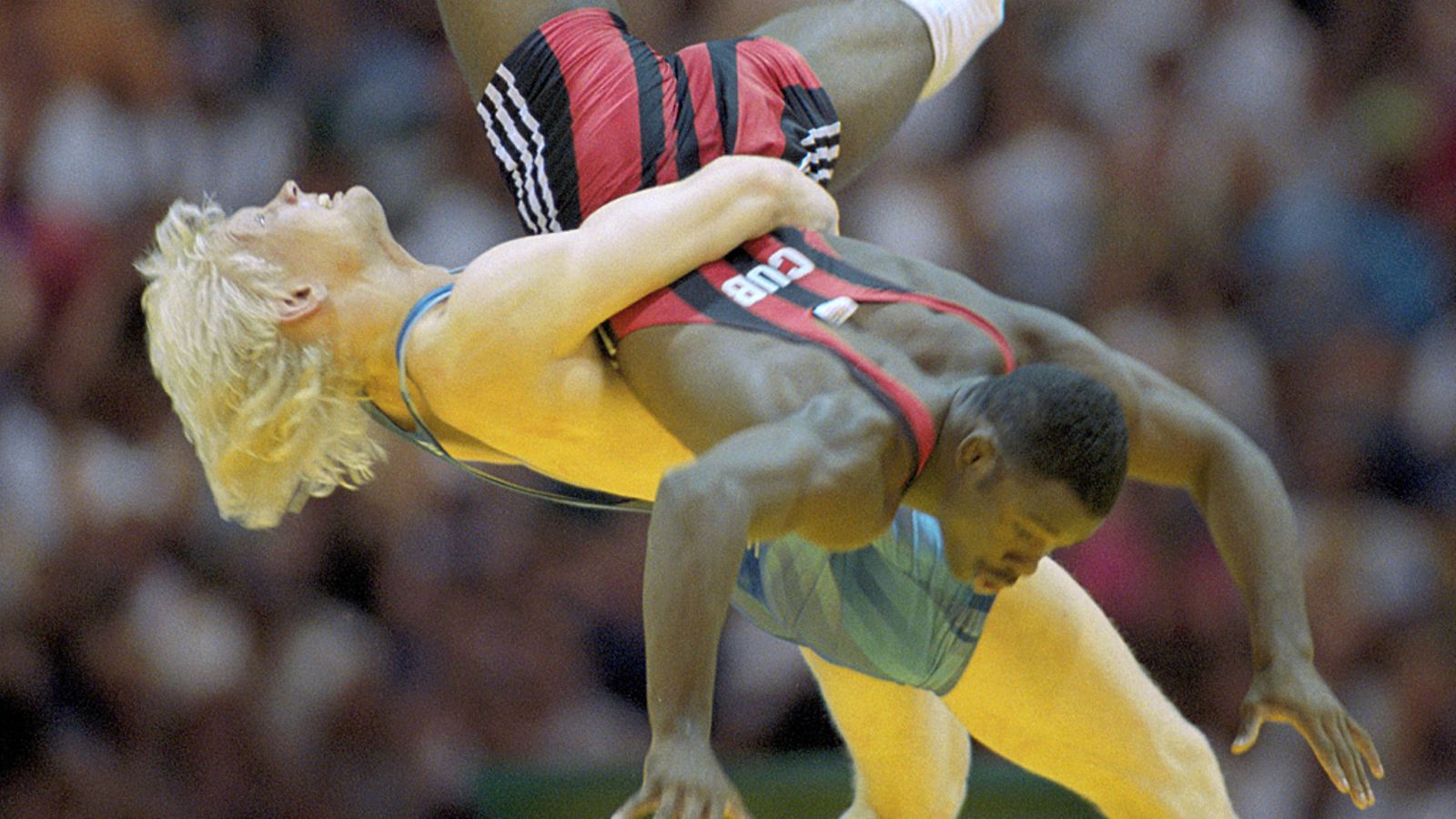 Marko Asell ja Kuuban Filiberto Aquilera Ateenan olympiafinaalissa.