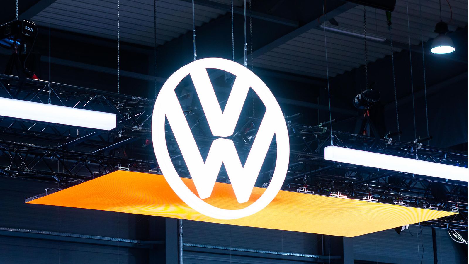 shutterstock volkswagen logo