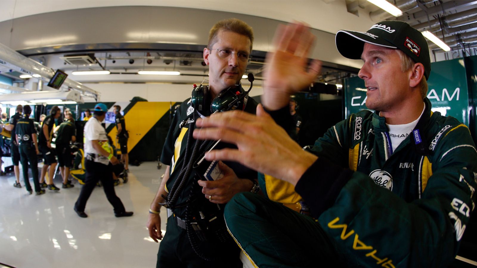 Heikki Kovalainen varikkopilttuussa