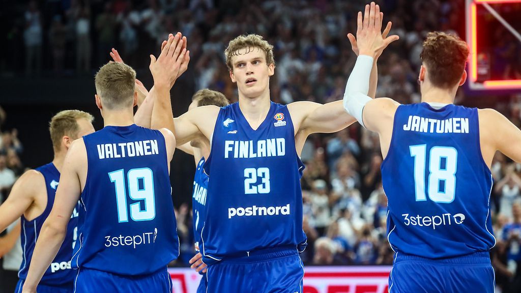 Koripallon MM-kisat Ranskalle ja Japanille